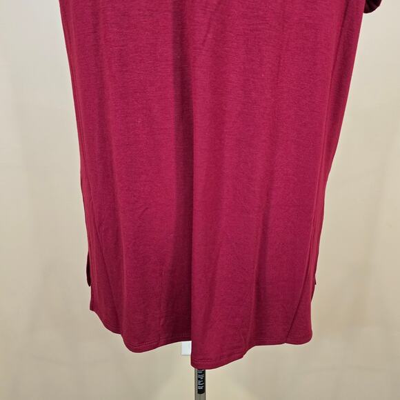 Women's Zenana Maroon Cuffed Sleeve Tunic Tee | Size Medium - Picture 9 of 11